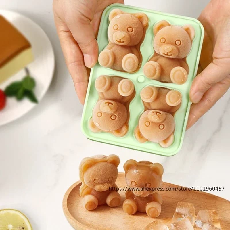 Форма для льда Bear с воронкой